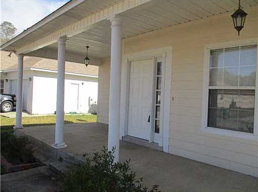 2nd image of 11592 Oaklane Dr