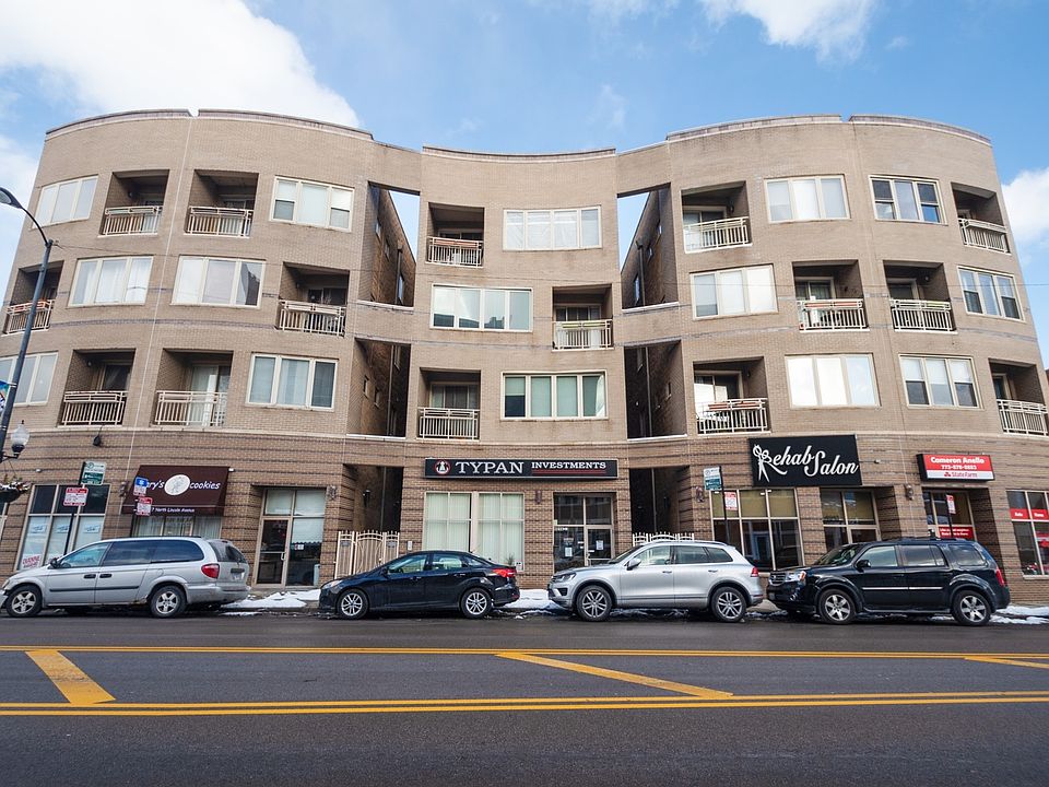 1st image of 4911 N Lincoln Ave #2