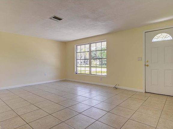 4th image of 8555 Cristobal Ave