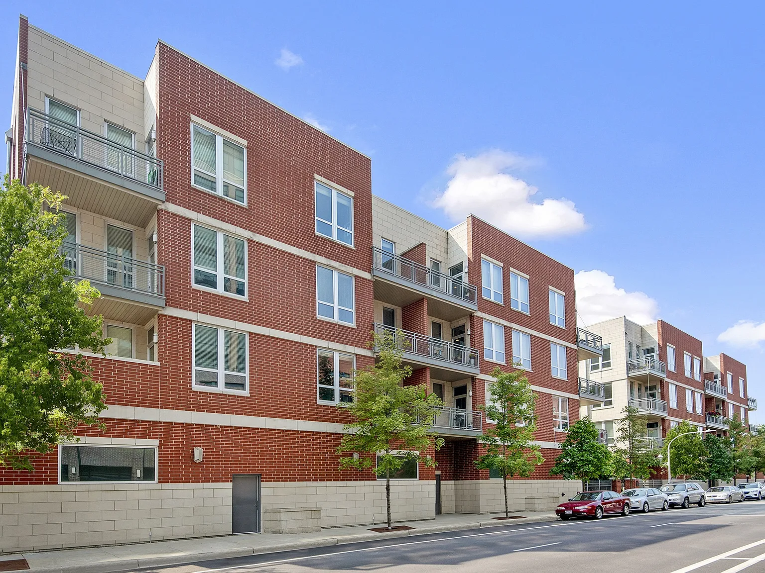 Reside on Jackson — Photo 3