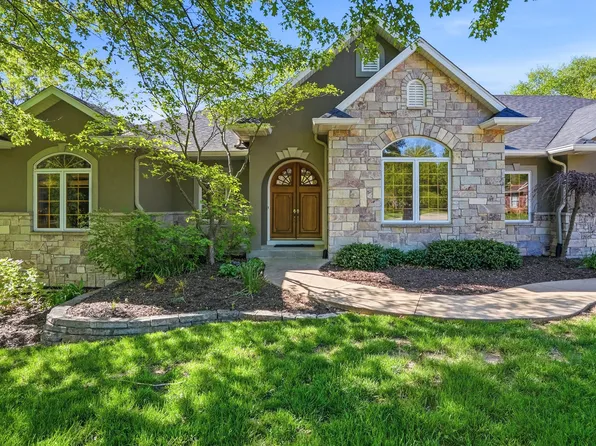 4702 Garden Brook Ct, Columbia, MO 65203
