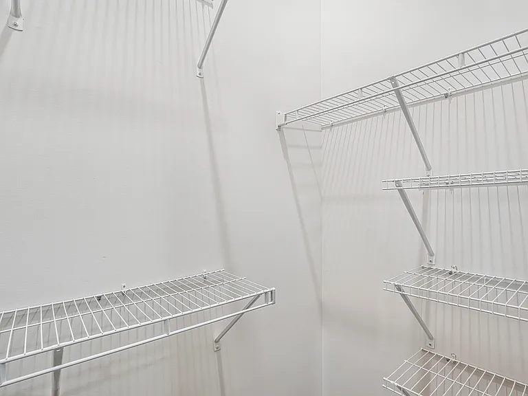 Allure - Closet Allure - Closet