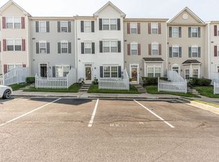 1509 Fairbrook Ct, Severn, MD 21144