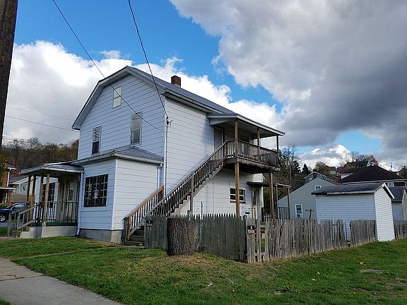 3rd image of 725 19th St