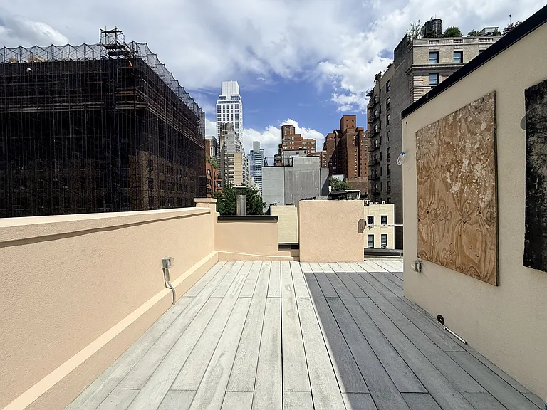 140 E 74th St #1 — Photo 5