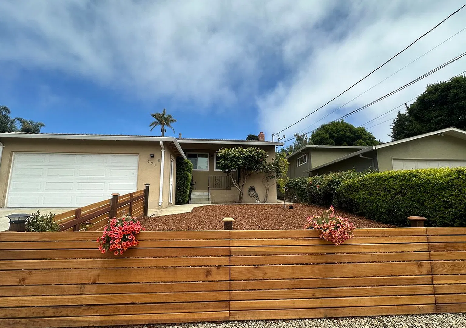 Coastal Living 3 bedroom home in the heart of Rio Del Mar in Aptos! — Photo 1