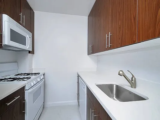 Rented by Goldfarb Properties | media 1