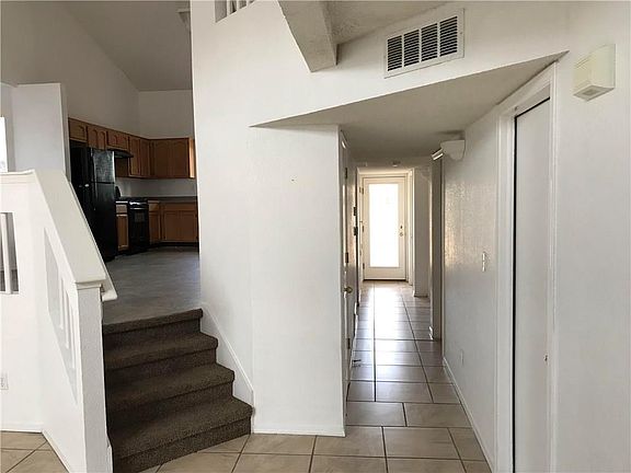 4th image of 14216 Pacific Point Dr