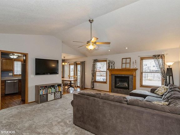 2nd image of 1024 Cory Ct