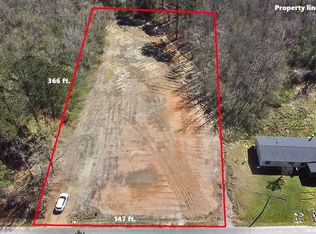1381 Freemanville Dr, Atmore, AL 36502