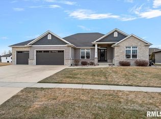 2015 Fox Hvn, Chatham, IL 62629