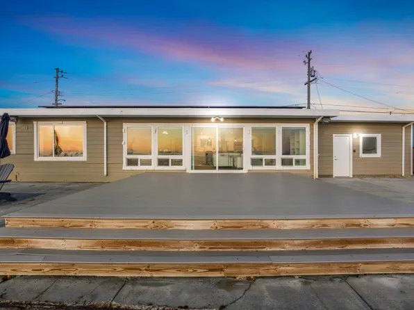 204 Shoreview Ave, Pacifica, CA 94044