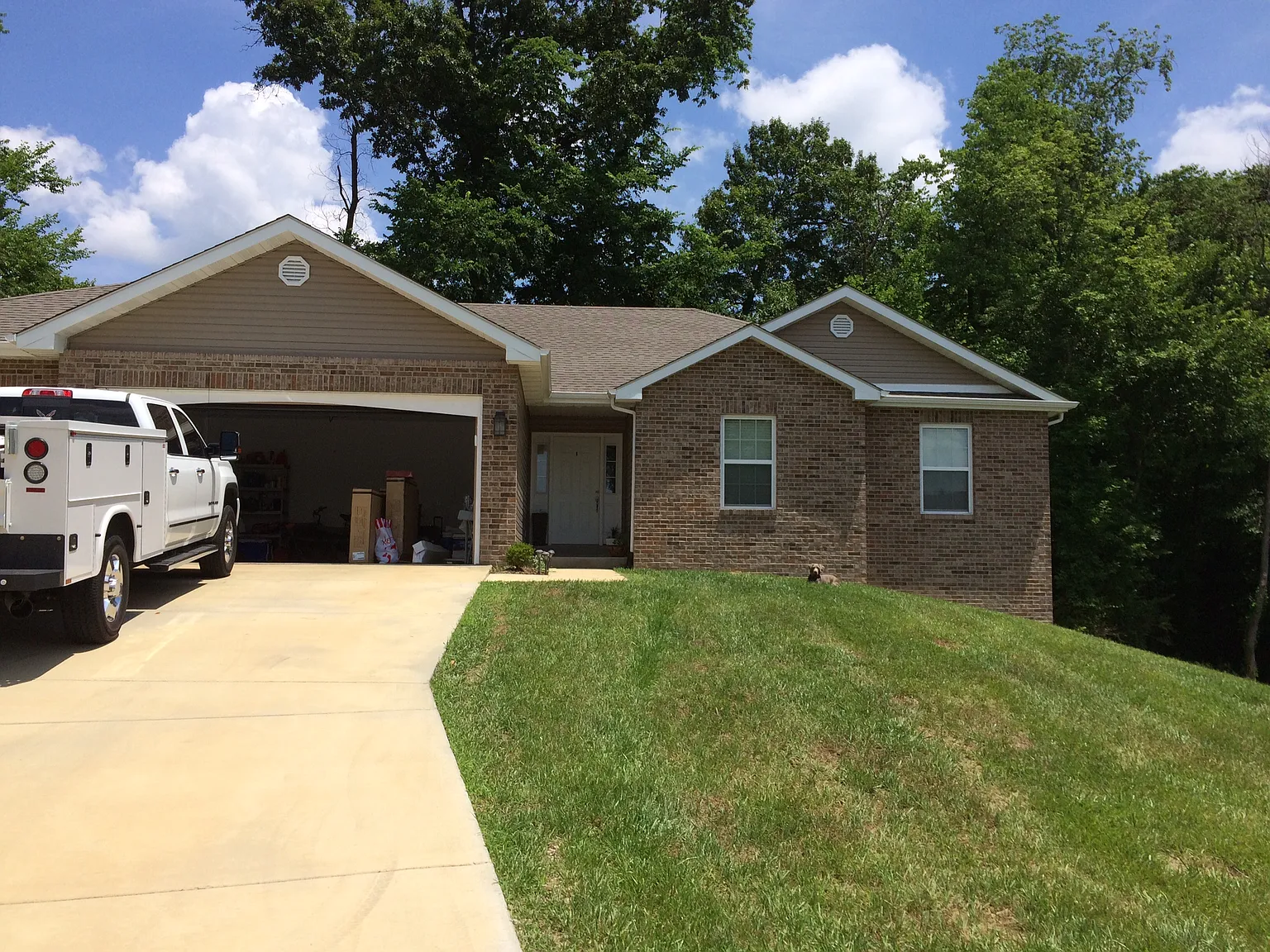 222 Keeneland Ct photo 1