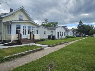 1904 Roosevelt Ave, Beloit, WI 53511