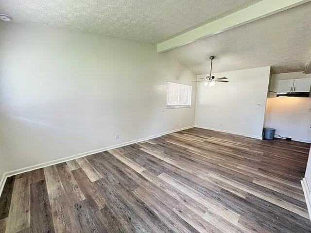 3652 Grier Ave — Photo 2