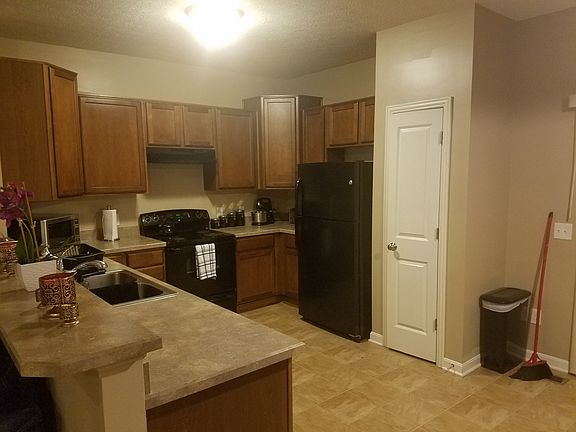 5th image of 2761 Regaldo Dr