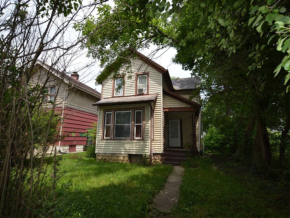 2nd image of 1492 Aberdeen Ave