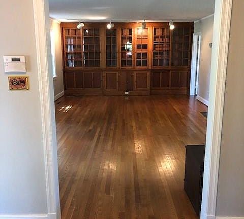 5th image of 3102 Hawthorne Ave