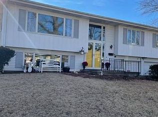 2306 Tennent Ave, Springfield, IL 62704