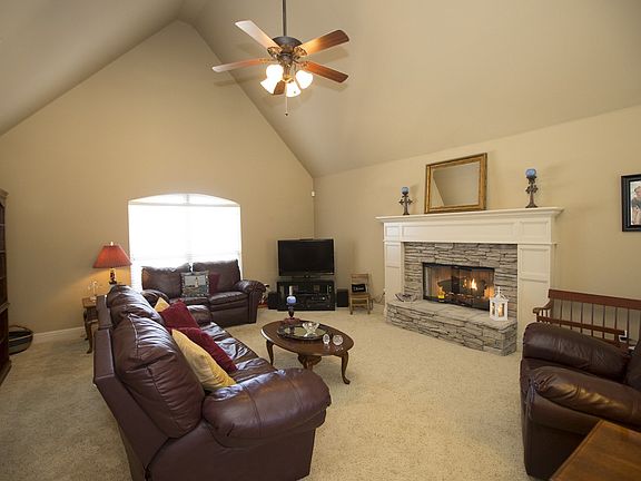 Great room has cathedral ceiling