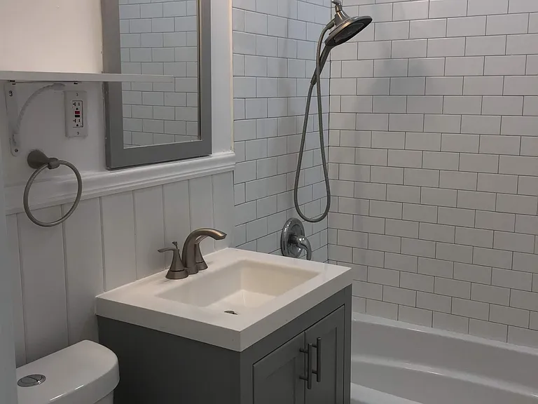 248 2nd St #2 — Photo 7