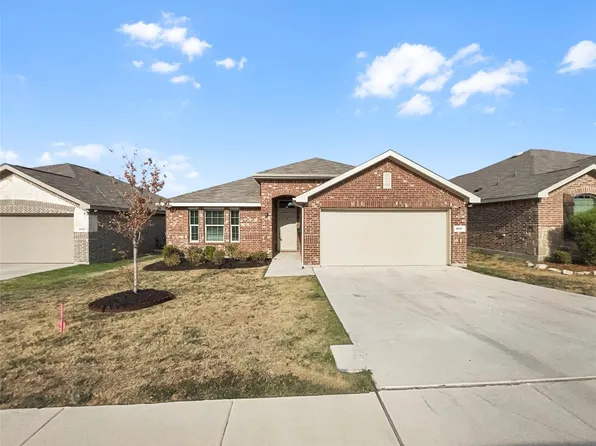 6817 Waterhill Ln, Fort Worth, TX 76179