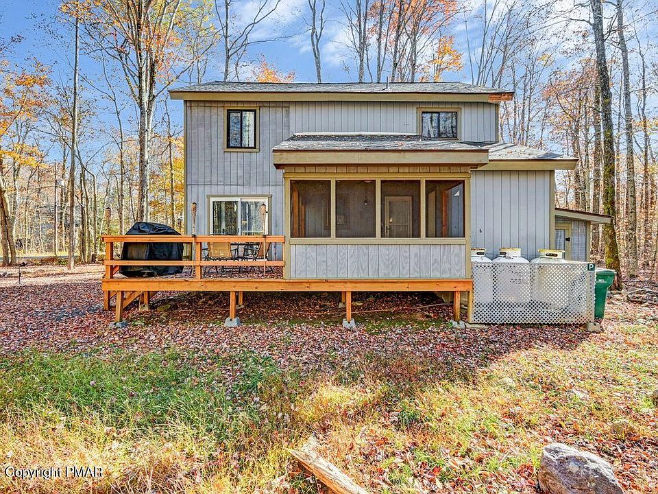 1st image of 209 Kit Carson Cir