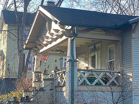 3rd image of 441 Cates St