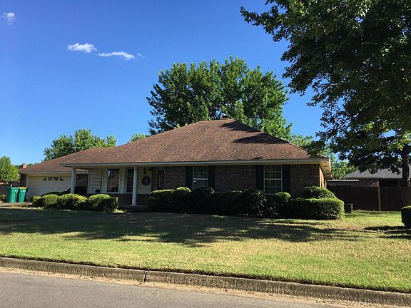 4th image of 1119 Morning Dove Ln