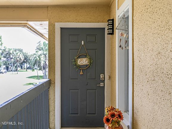 5th image of 8 BRIGANTINE Court