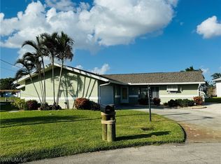 468 Blue Lagoon Ln, North Fort Myers, FL 33903
