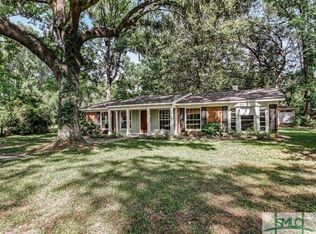 2 Webster Dr, Savannah, GA 31406