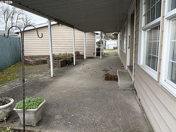 2nd image of 3100 Turner Rd SE