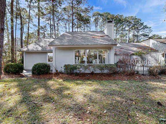 2nd image of 1 High Bluff Rd APT 2004