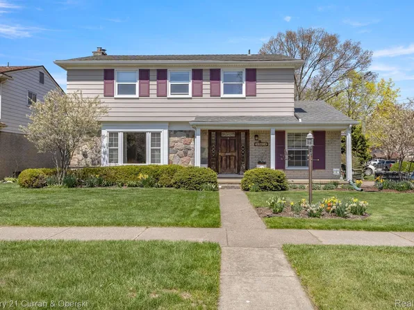 25614 Wilson Dr, Dearborn Heights, MI 48127