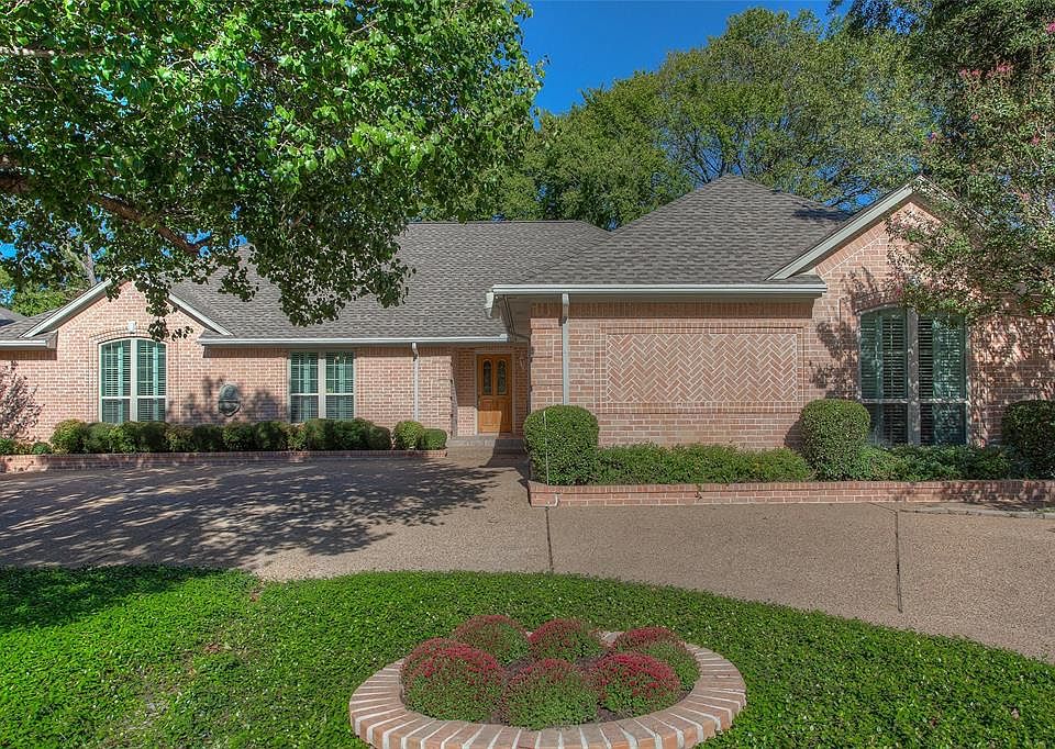 1st image of 7004 Allen Place Dr