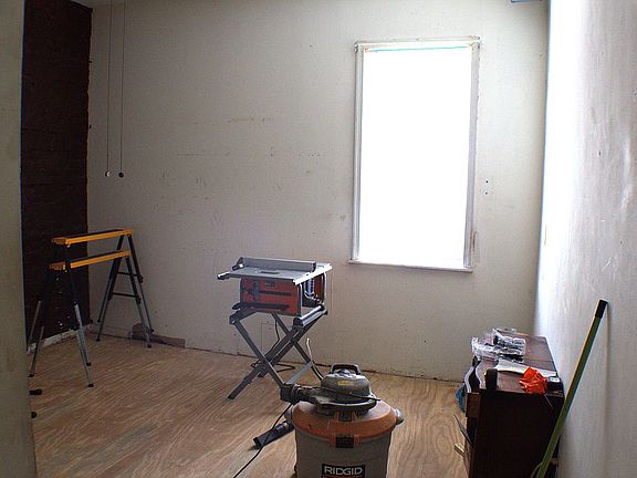3rd image of 2920 W North Ave