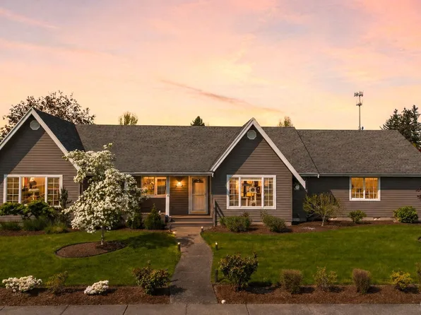 1277 Aaron Drive, Lynden, WA 98264