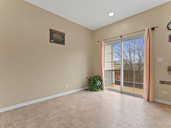 4th image of 508 Grosvenor Ln