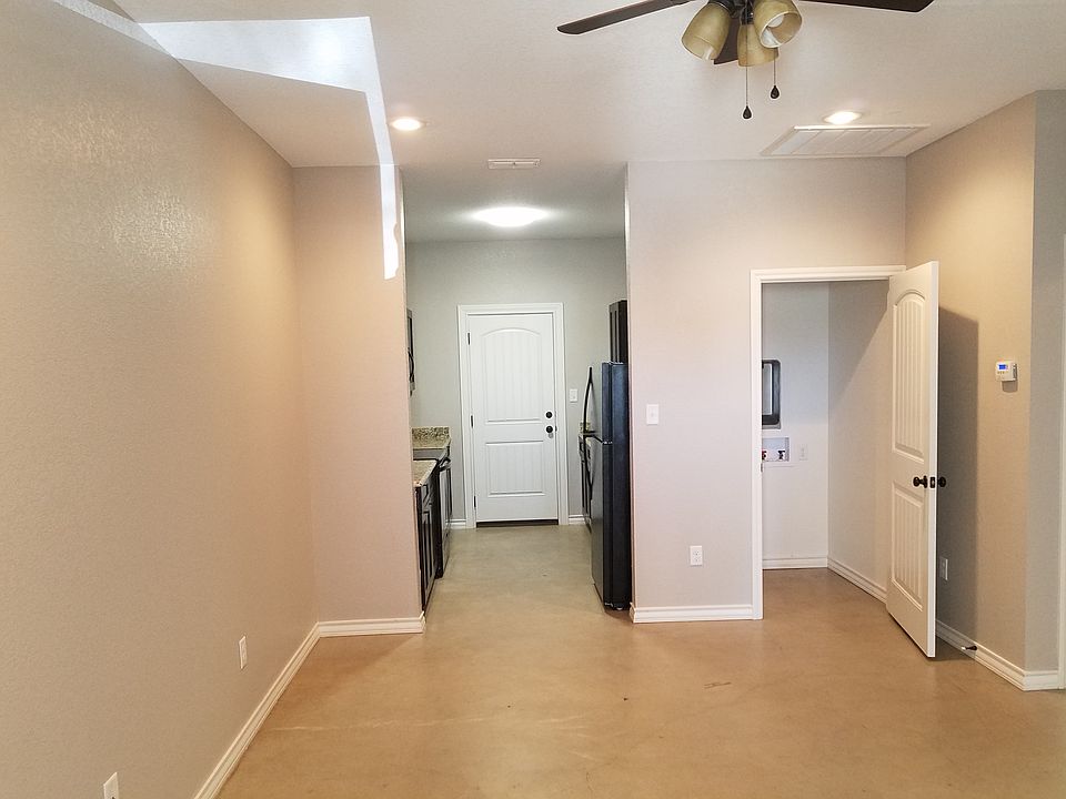 1st image of 3009 Lafaye Ct