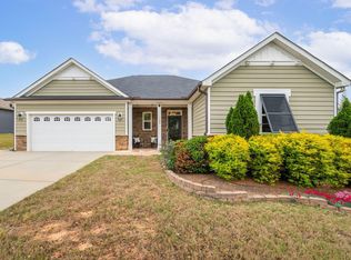 109 Congaree Dr, Holly Springs, NC 27540