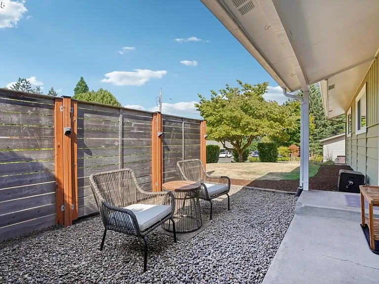 2400 Dillow Dr — Photo 9
