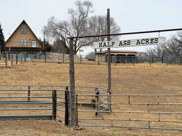 31332 Niles School Rd, Springfield, SD 57062