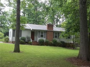 8201 Barncliff Rd, Charlotte, NC 28227