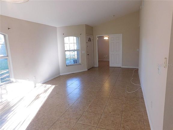 4th image of 1200 Amanda Kay Cir