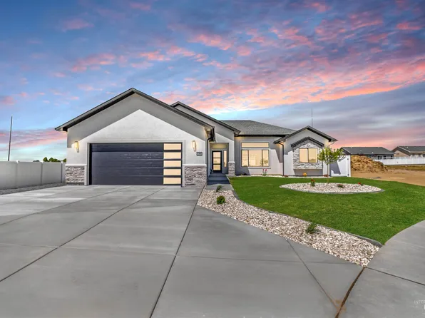 900 Quail Ridge Ct, Jerome, ID 83338