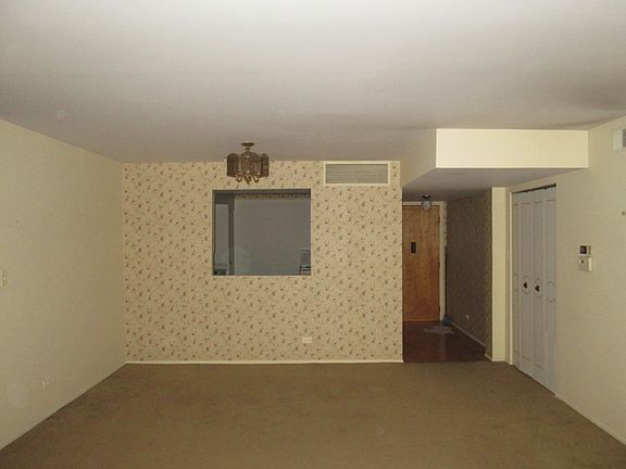 3rd image of 251 Marengo Ave APT 2G