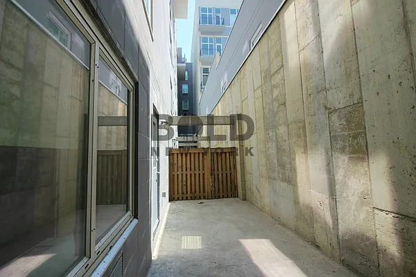 Rented by Bold New York | media 35