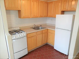 Rented by City Connections Realty