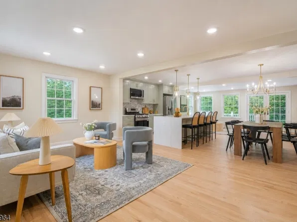 21 Glannon Rd, Livingston Twp., NJ 07039